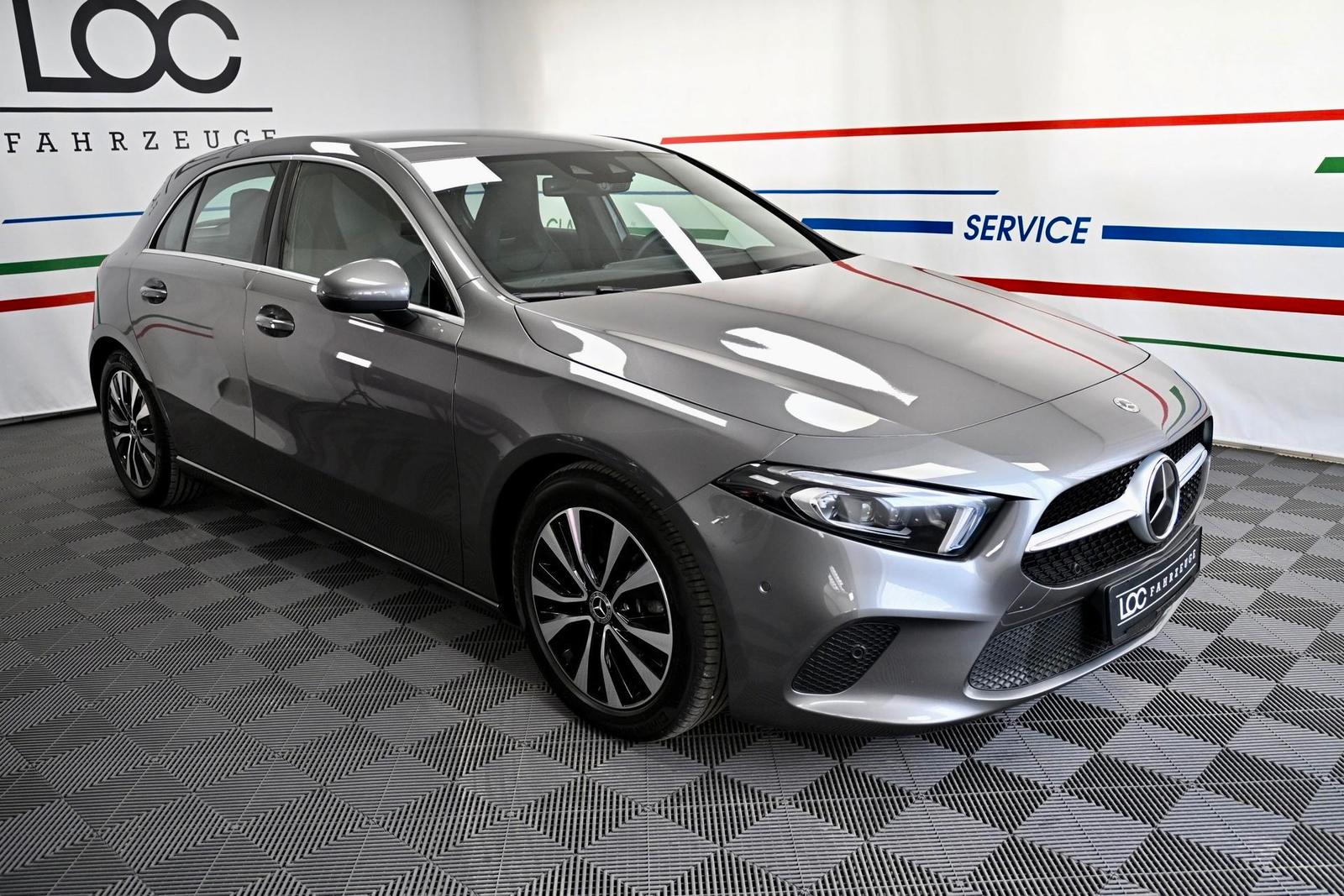 Mercedes-Benz A 220 d Progressive *DISTRONIC*