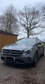Mercedes-Benz GLA 200 AHK SHZ - Mercedes-Benz GLA 200 Gebrauchtwagen in Bremen