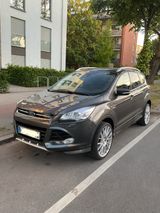 Ford Kuga 2,0 TDCi 4x4 132kW Individual  - Ford Kuga in Hamburg