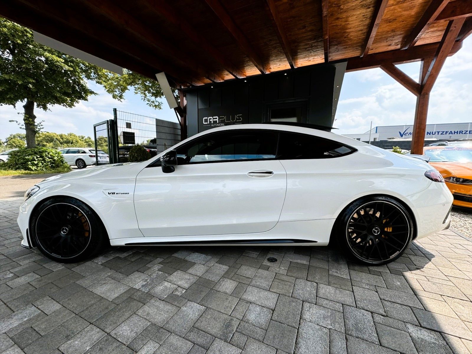 Fahrzeugabbildung Mercedes-Benz C 63 S AMG Coupe Night Performance *Keramik*ACC*