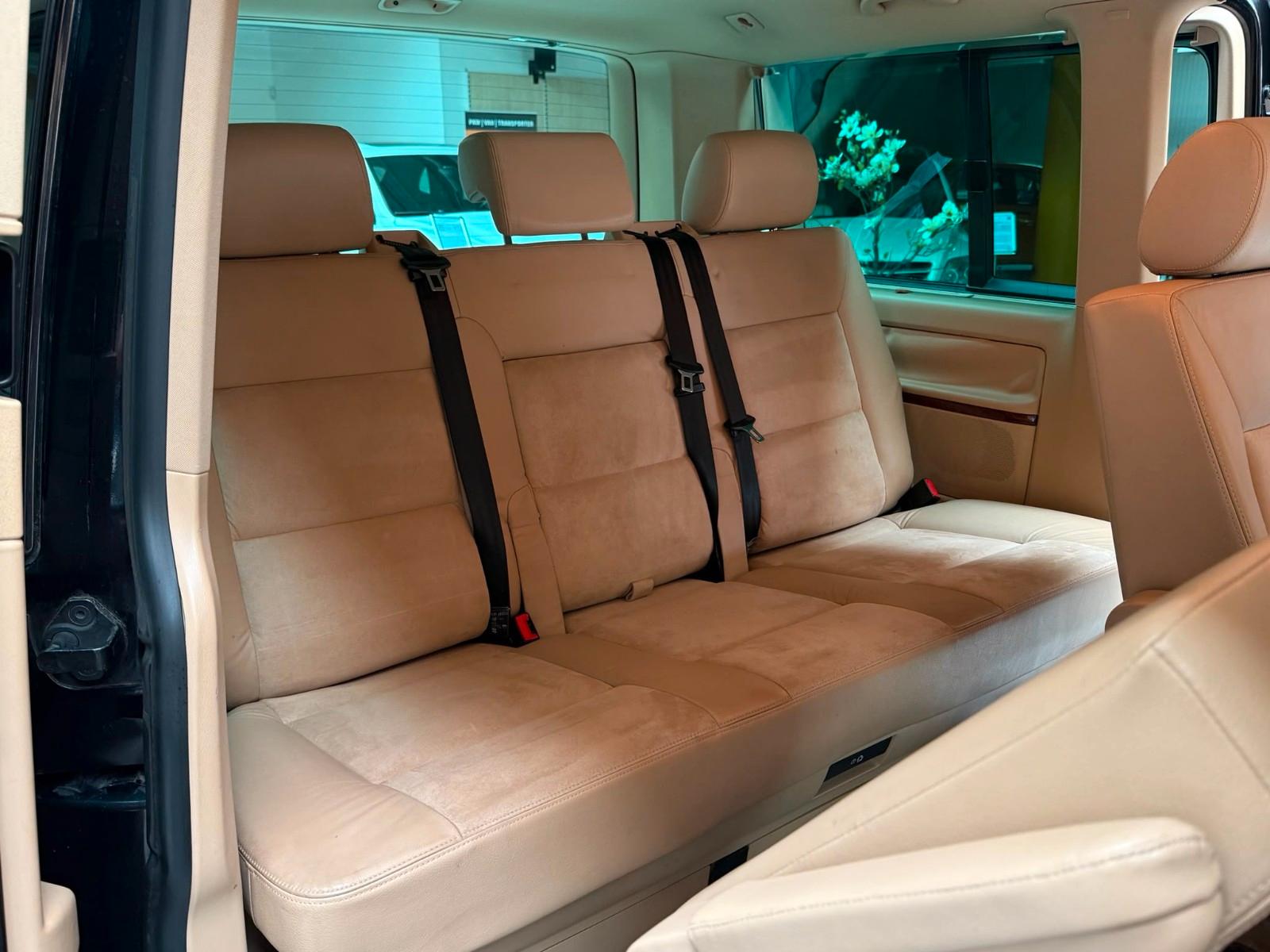 VOLKSWAGEN T5 MULTIVAN HIGHLINE 3.2 V6 235ch 4MOTION - GPL - TOIT PANORAMIQUE - PORTES ÉLECTRIQUES - GPS - CUIR/ALCANTARA