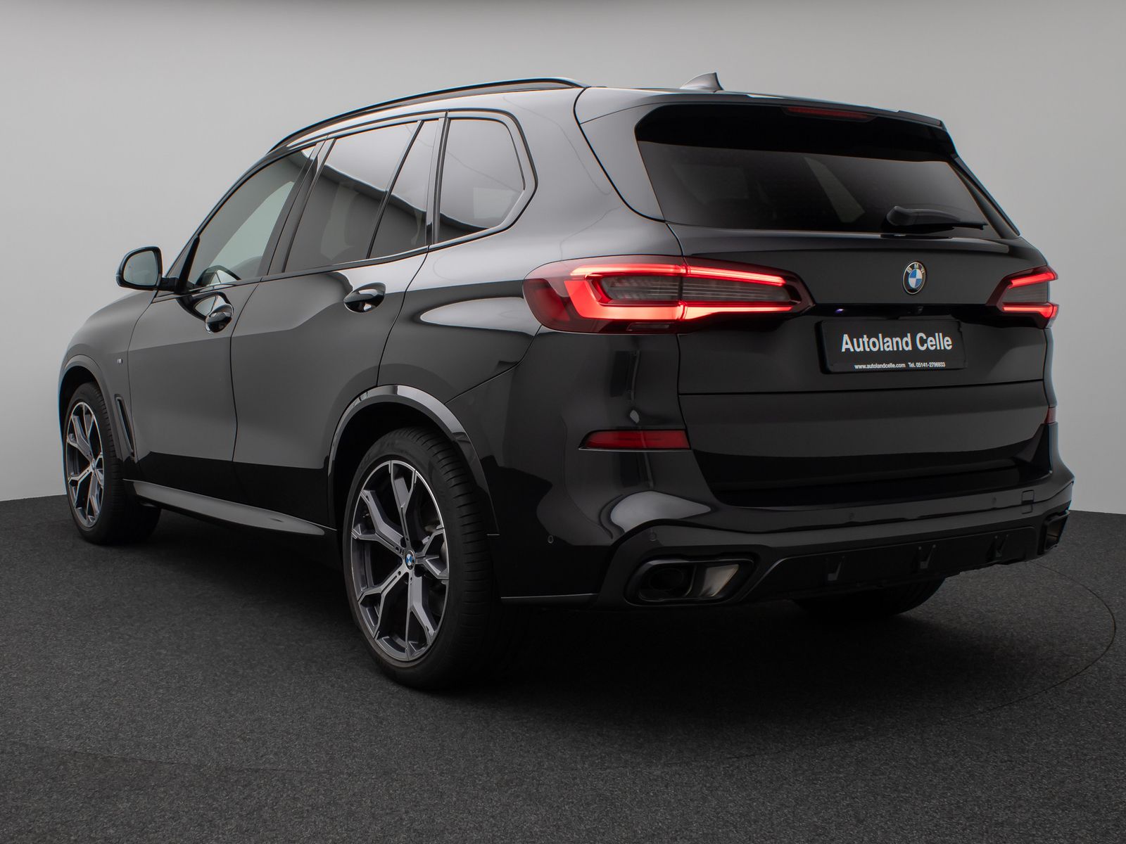 Fahrzeugabbildung BMW X5 xD30d M Sport 360°HUD DAB H/K ACC Komfort 21"