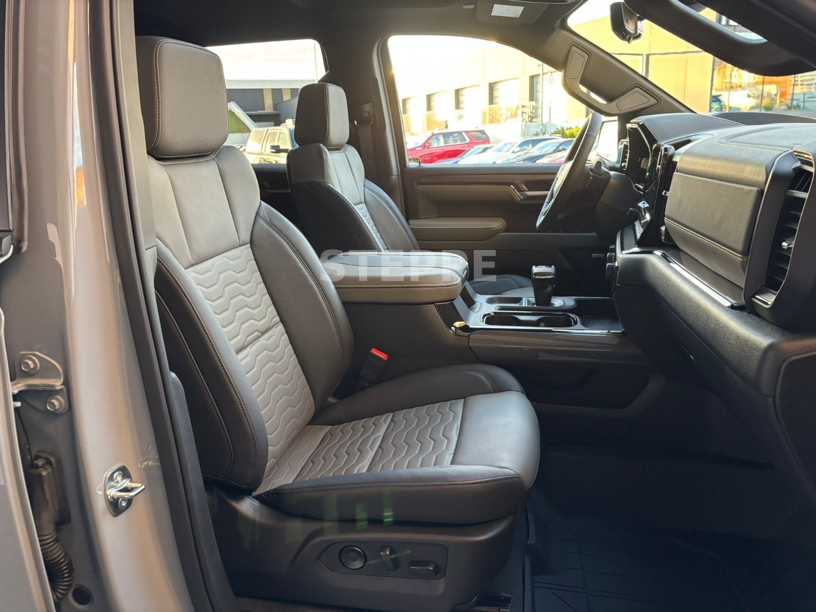 Chevrolet 2025 Silverado ZR2 6,2V8 Crewcab Tech-Pack. AHK