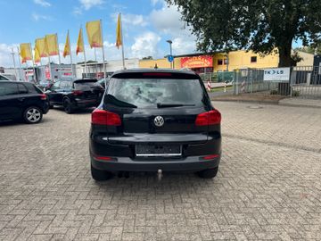 Volkswagen Tiguan - 6