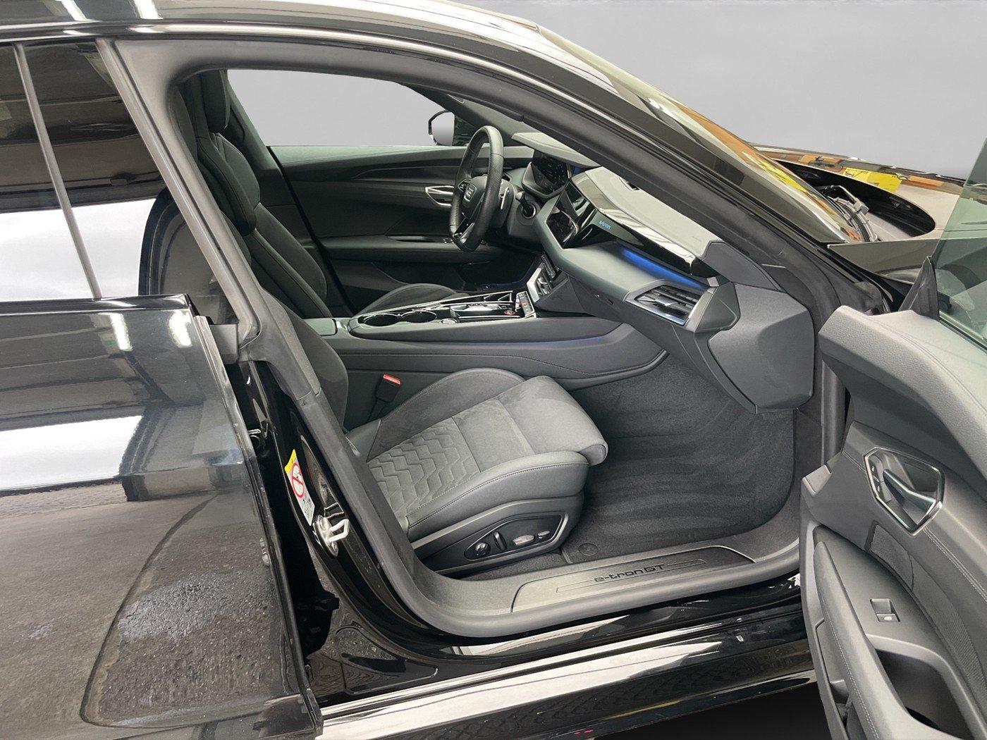 Audi e-tron GT quattro RFK SHZ MATRIX PANO B&O