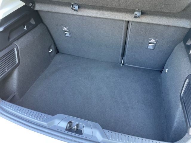 Fahrzeugabbildung Ford Focus 1.0 EcoBoost Mild-Hybrid Titanium , Navi,