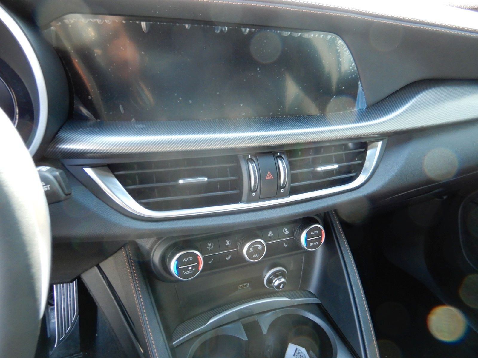 Fahrzeugabbildung Alfa Romeo Stelvio INTENSA MY24 2.0T Q4 AT8 206 KW Pano*LED