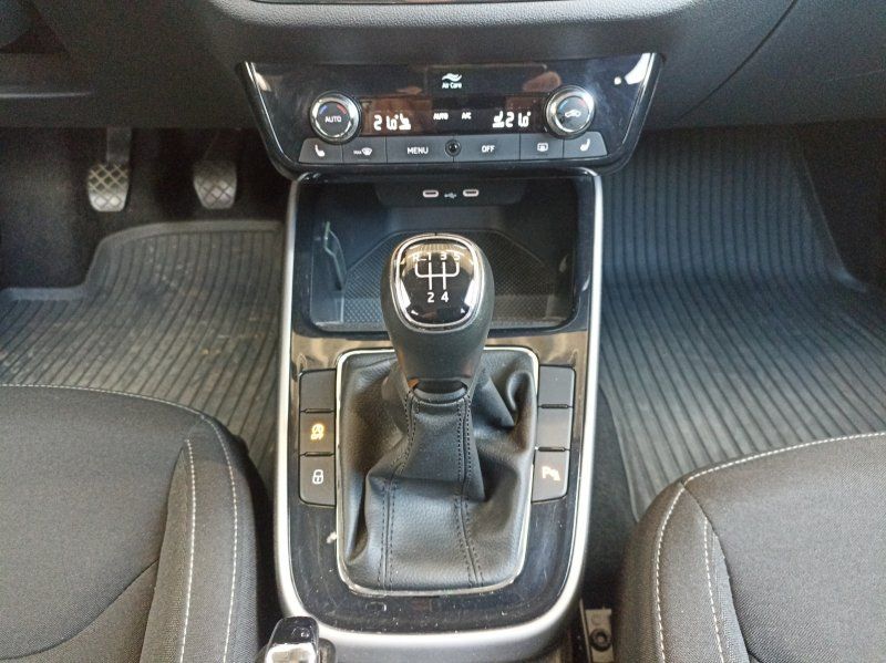 Fahrzeugabbildung SKODA Fabia 1.0 TSI Style OPF LED+PDC+SMART-LINK+WINTE