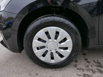 Skoda Fabia - 4