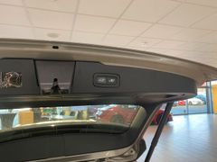 Fahrzeugabbildung Volvo V60 D3 Momentum Pro LED/NAVI/AHK/SHZ/CAM/LEDER