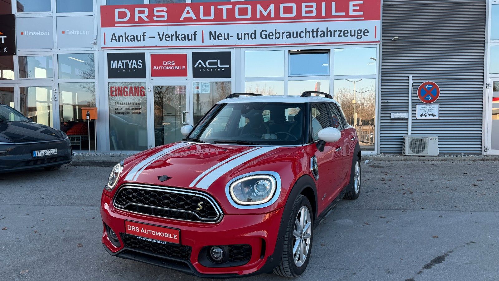 MINI COOPER SE Countryman All4/Navi/Kamera/ JCW Trim - Bild 1