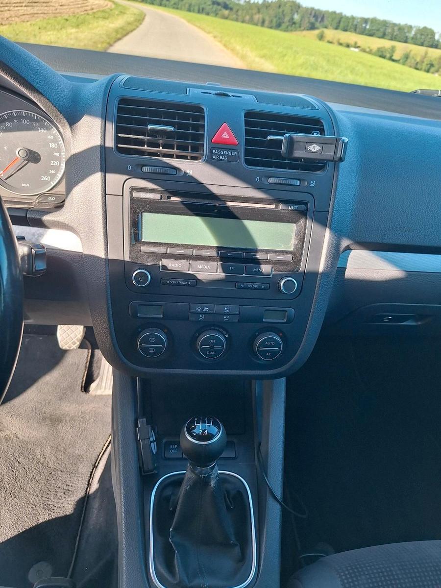 Volkswagen Golf 2009 — photo 10
