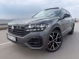 Volkswagen Touareg 3.0 TSI*R LINE*BlackS*PAN*MATRI*LUFT*VOL - Volkswagen Touareg R mit Benzin-Antrieb