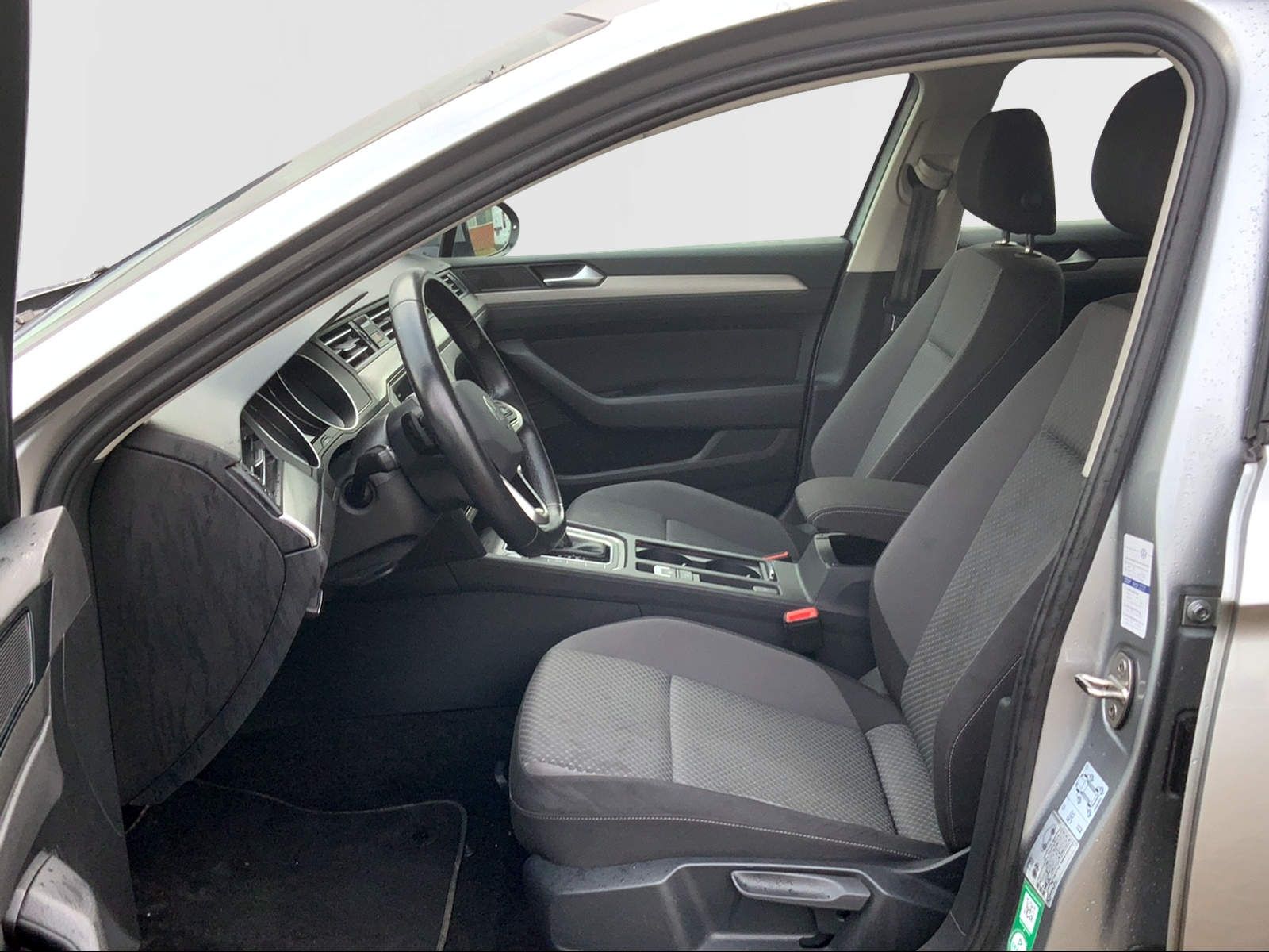 Passat Variant 1.5 TSI Conceptline RFK,NAV,SHZ,L