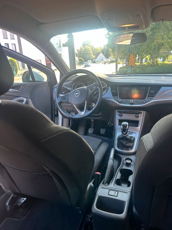 Image of Opel Astra
