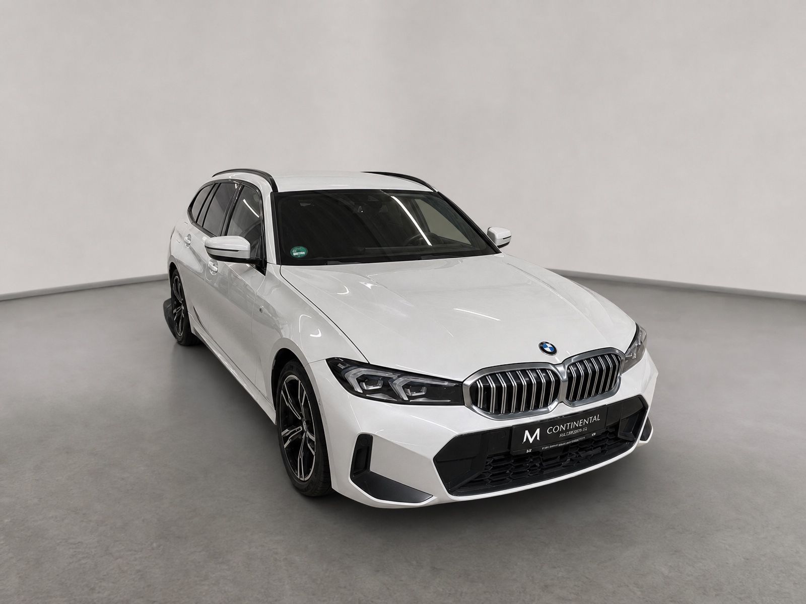 BMW 320 320 d Touring Aut M Sportpaket*LED*HiFI*Kamera*, Ansicht 3
