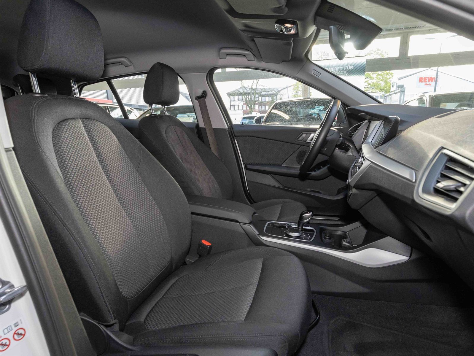 BMW 118 - Bild 11