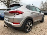 Hyundai TUCSON StandHz.*Navi*AHK*AWR*Tempo - Hyundai mit Diesel-Antrieb: Automatik
