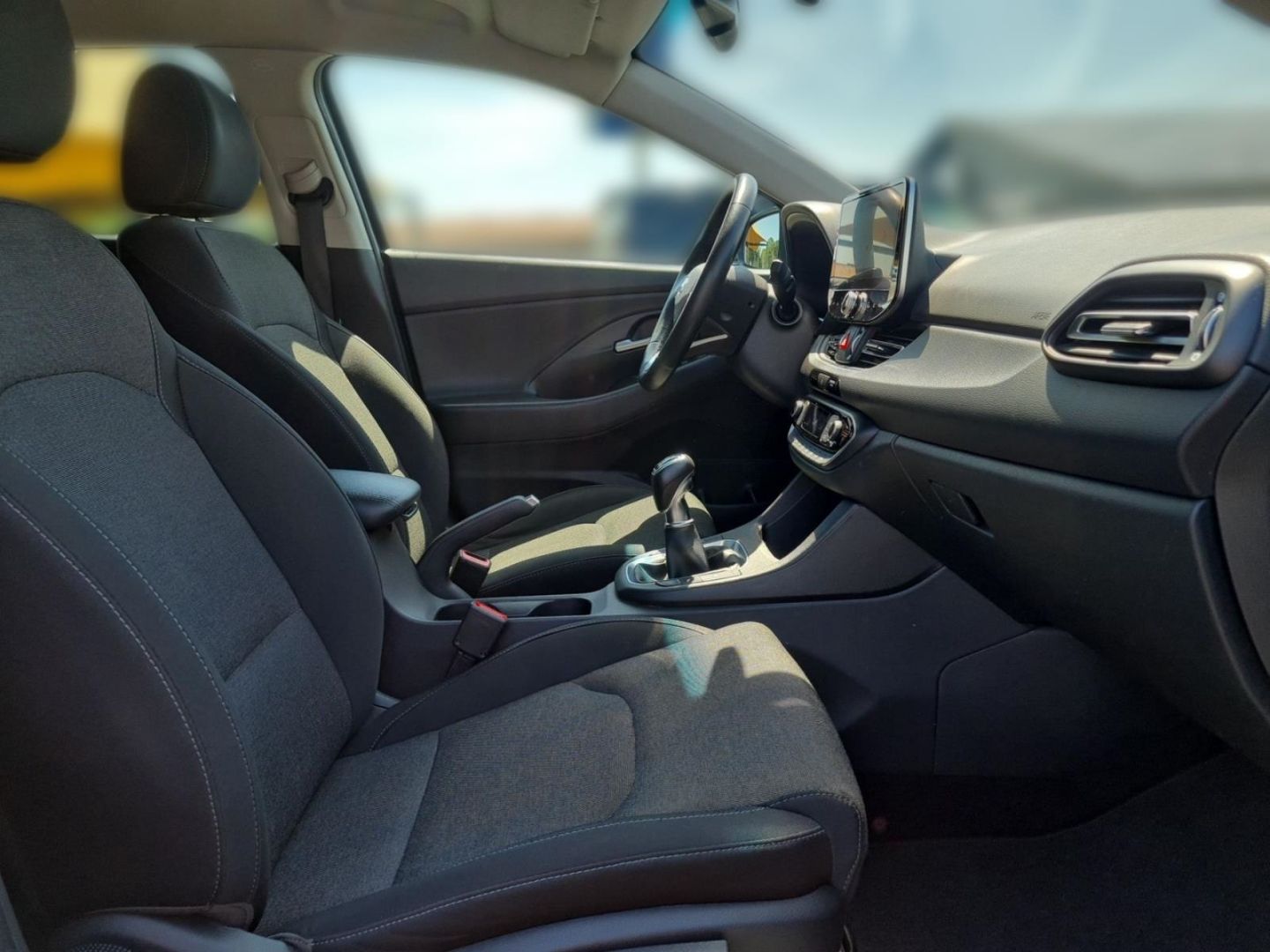 Fahrzeugabbildung Hyundai i30 FL Edition 30 PLUS Sitzheizung PDC Klima