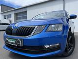 Skoda Octavia Combi 1.6 TDI Ambition 94€ m. 20% Anzahl - Skoda Octavia: Kombi, 1.9