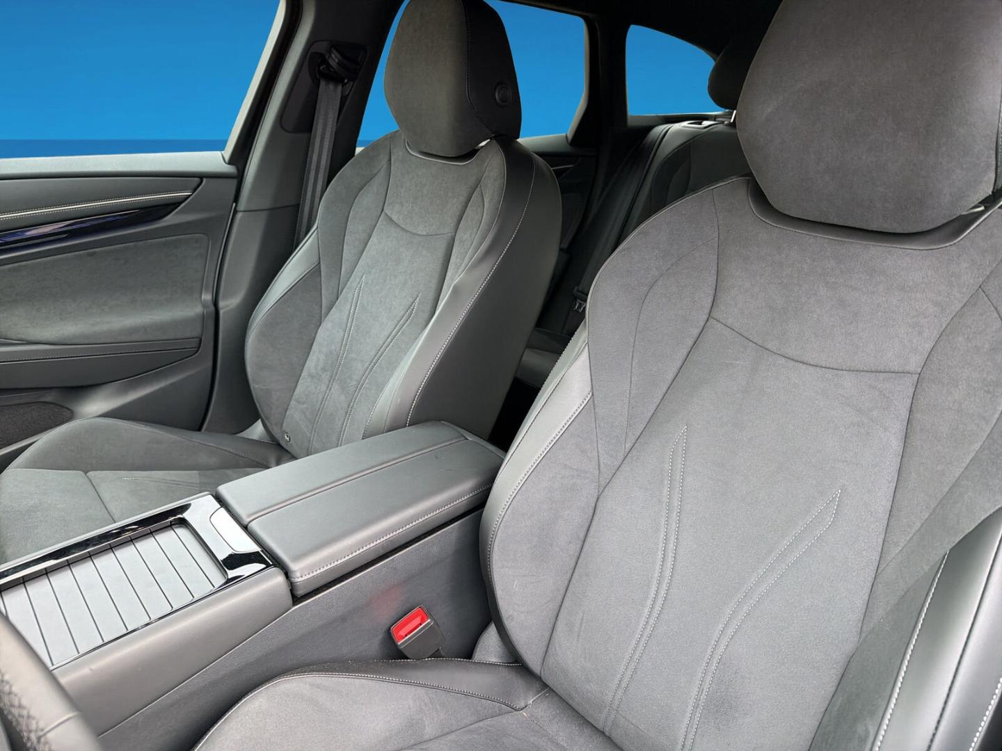 Volkswagen ID.7 210 kW Tourer Pro S (86kW) Exterieurpaket A