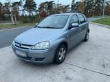 Opel Corsa C 1.2l Twinport 4türig Klima neue St... - Opel Corsa aus 2005 mit Benzin-Antrieb: Kleinwagen