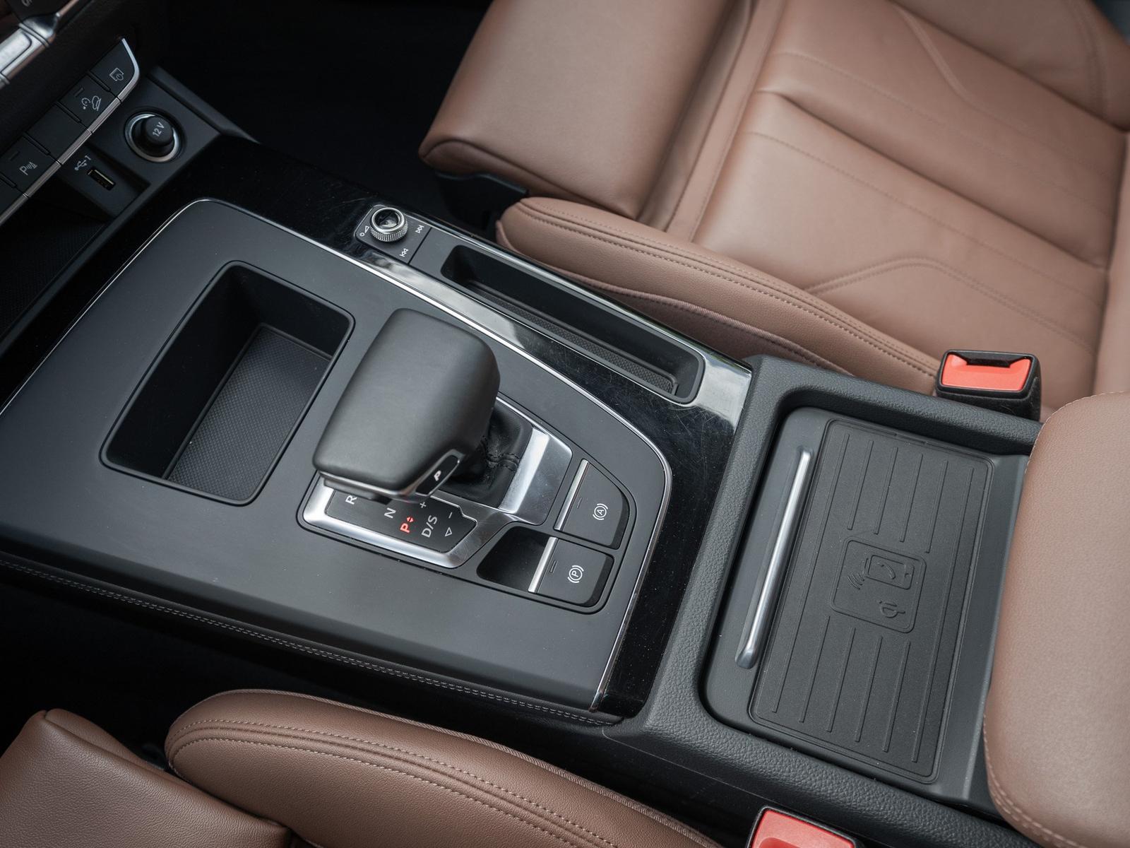 Audi Q5 TDI AHK Kam. Leder Navi Virtual el.Heck ACC A