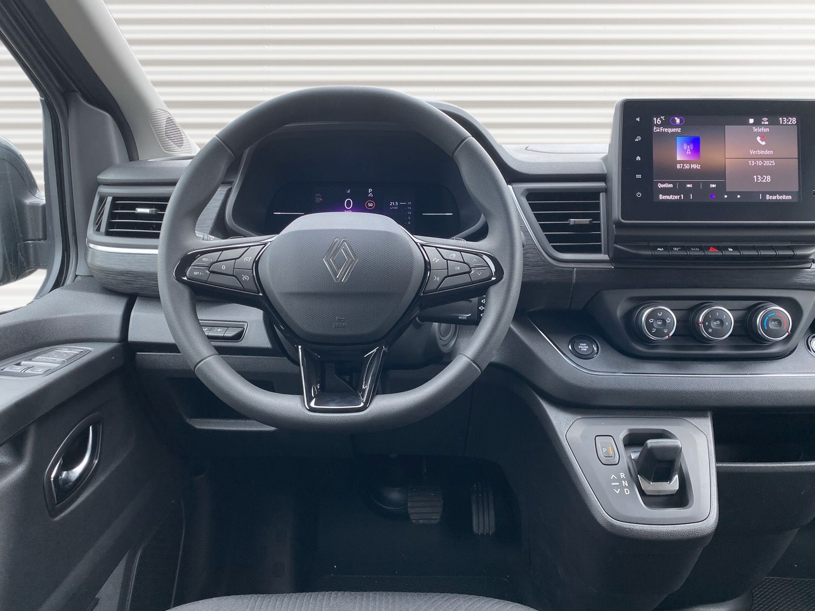 Renault Trafic - Bild 7