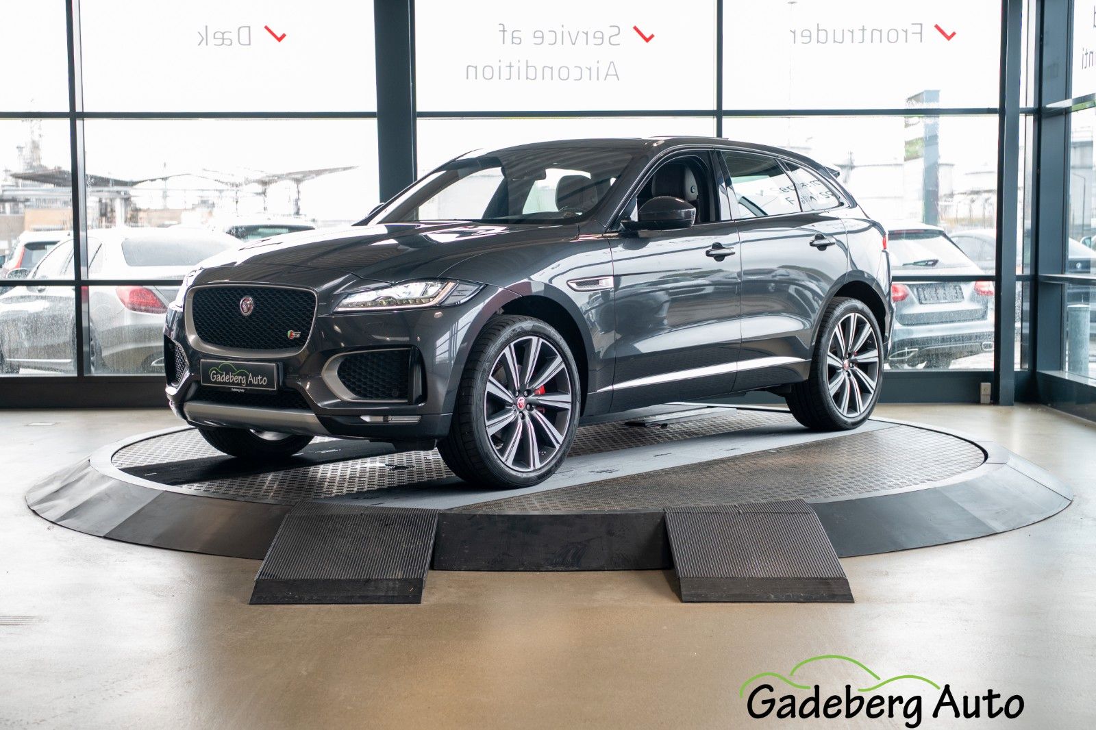 Jaguar F-Pace F-Pace