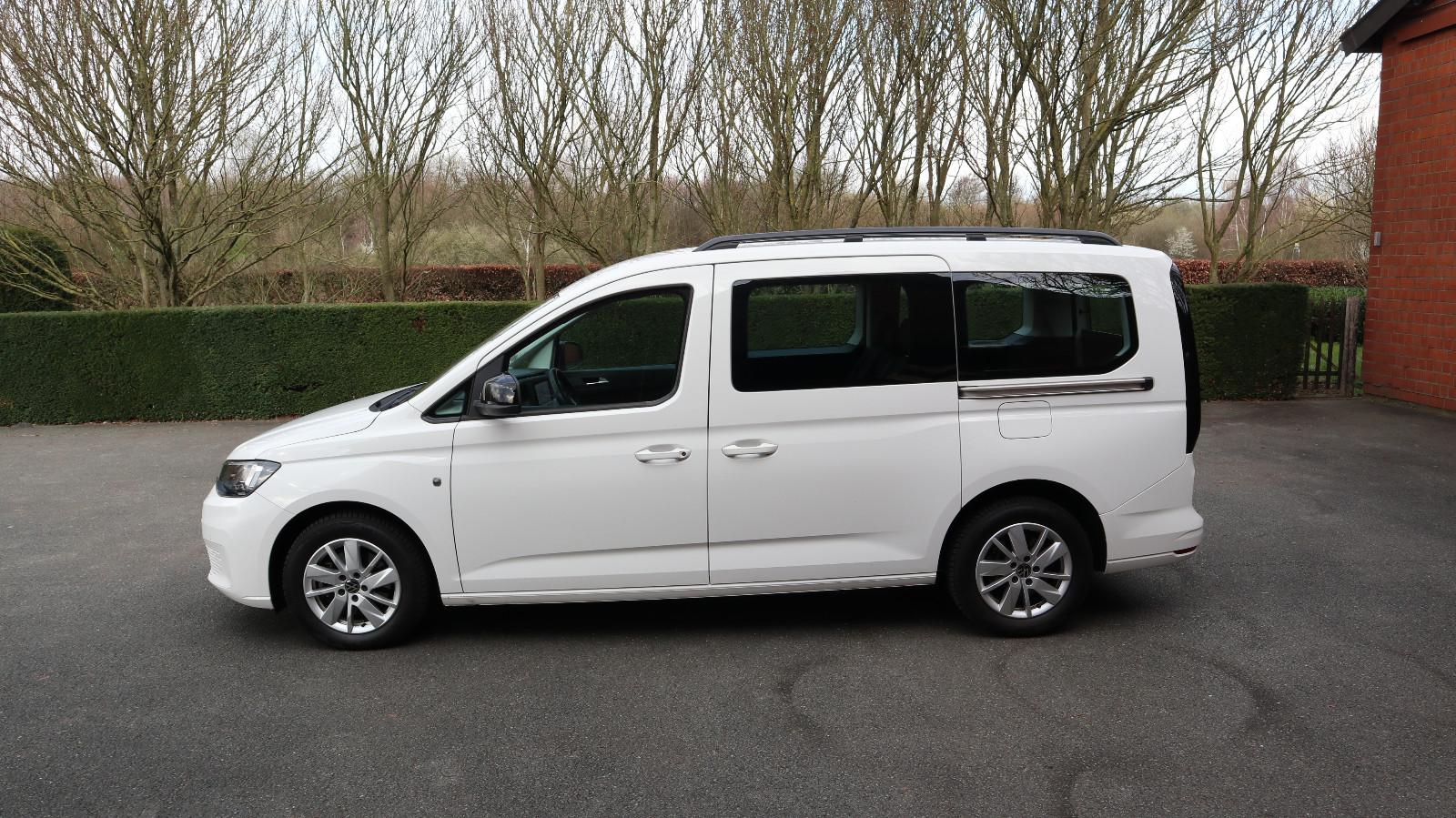 Volkswagen Caddy Maxi 2,0TDI DSG*neuer AMF-Bruns*Umbau*