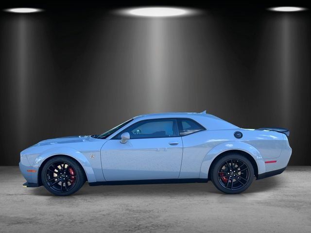 Fahrzeugabbildung Dodge Challenger SRT Hellcat/727PS/WIDE-BODY/H&K-SOUND