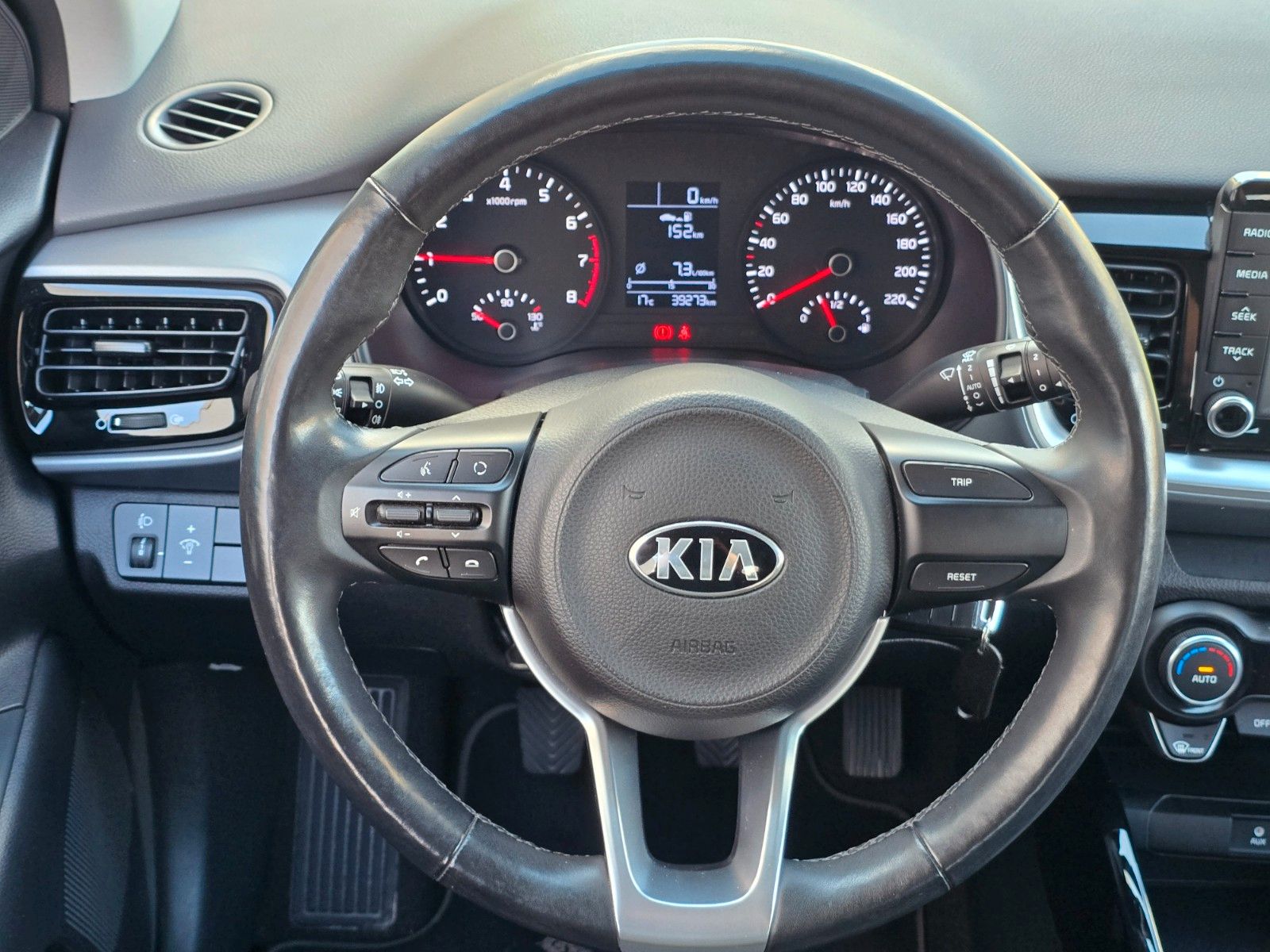 Fahrzeugabbildung Kia Stonic 1.0 T-GDI 120PS Vision Allwetter