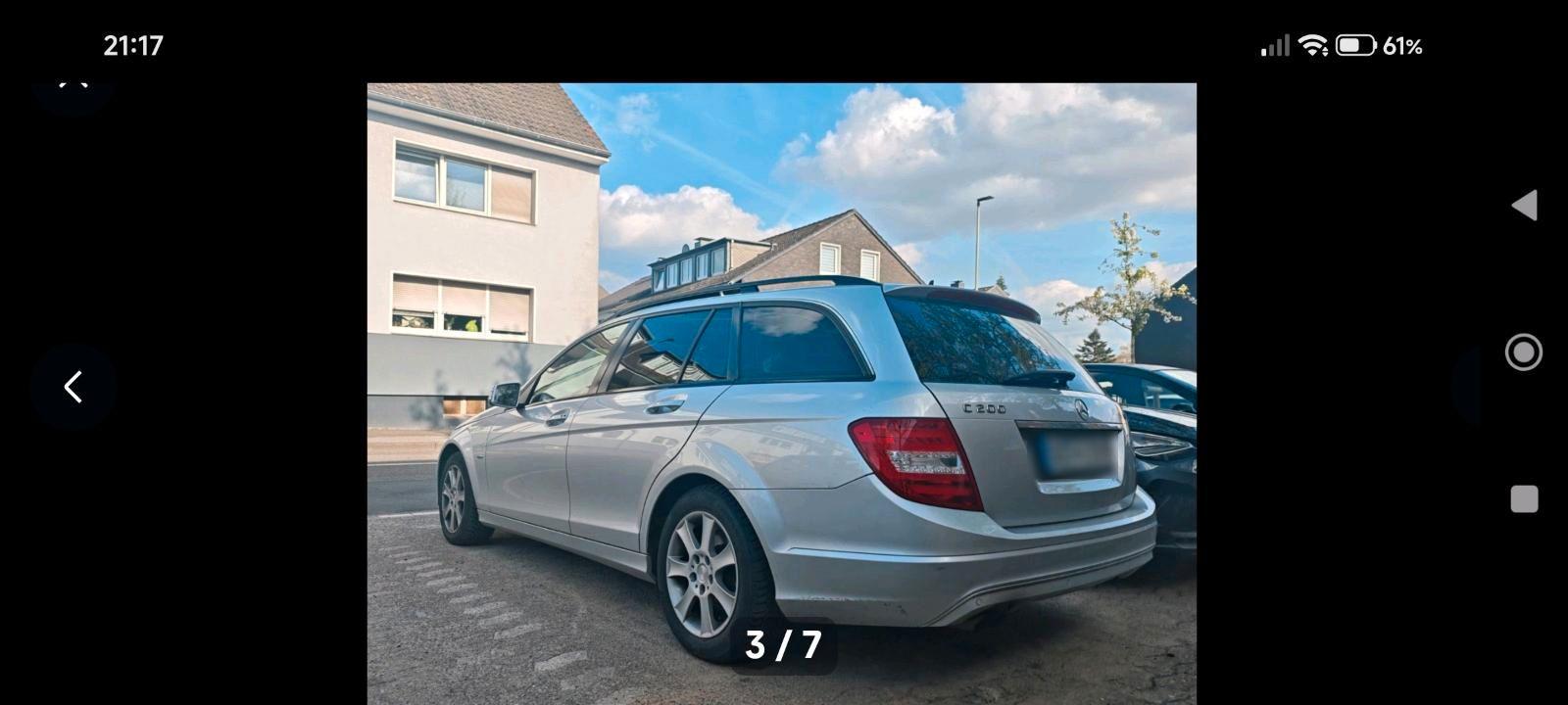 Mercedes-Benz C200 2012 — interior