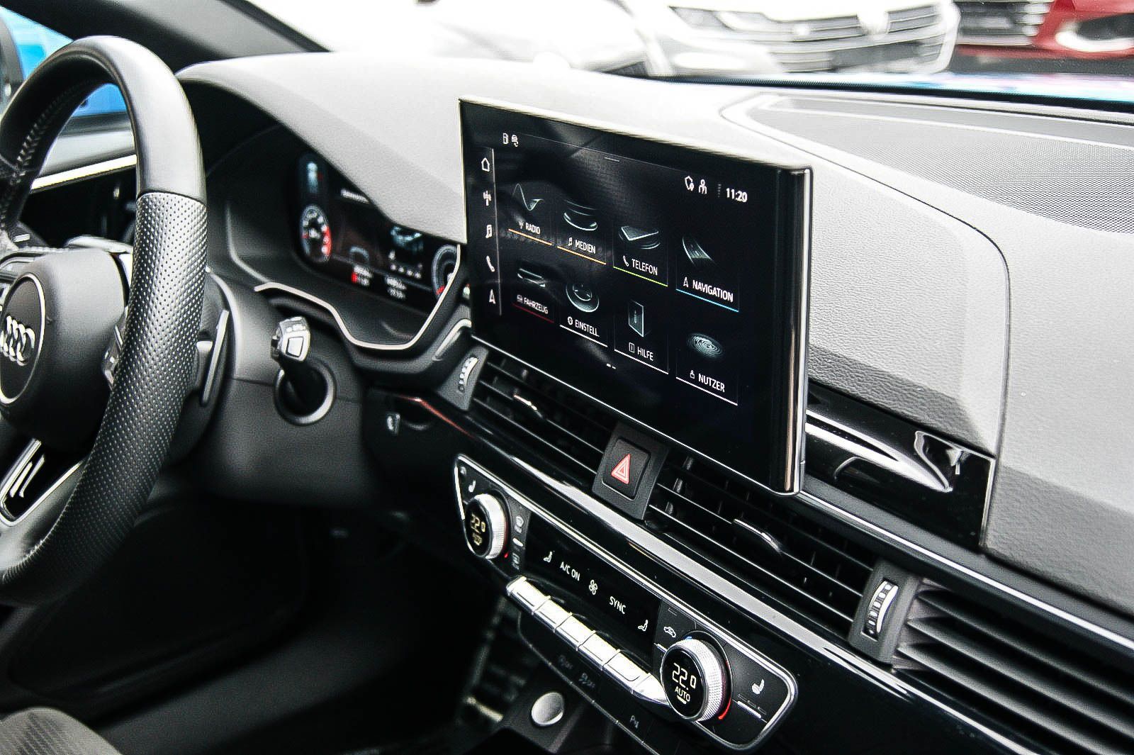 Fahrzeugabbildung Audi A4 Avant 35 TFSI S line TURBOBLAU PANORAMA STHZG