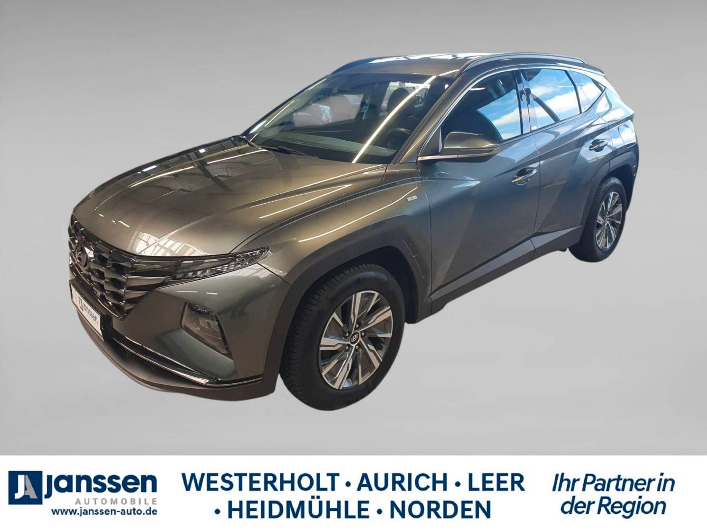 Fahrzeugabbildung Hyundai NEW Tucson 150 PS M/T 2WD SELECT LED-Grilldesign