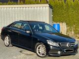 Mercedes-Benz E 350 Lim. BlueTec 4Matic AMG-PAKET PANO DISTRO - Mercedes-Benz E 350 aus 2013