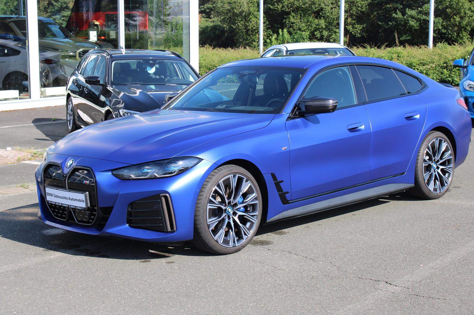 BMW i4 M50 Carbonpaket, Glasdach, AHK