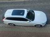 Volvo V90 T8 AWD Inscription Plug-In-Hybrid - Volvo V90: T8