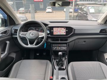 Volkswagen T-Cross - 12