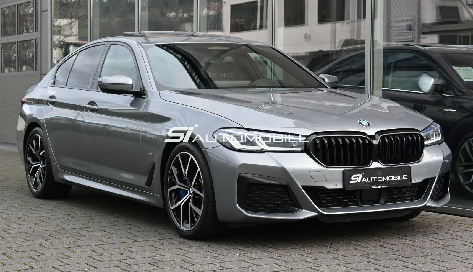 Fahrzeugabbildung BMW 540d xDr. M SPORT °ACC°GLASDACH°INTEGRAL°STHZG°