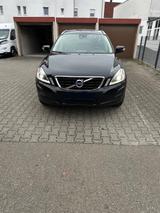 Volvo XC60 2.0T Automatik TÜV Neu - Volvo aus 2010: Geländewagen