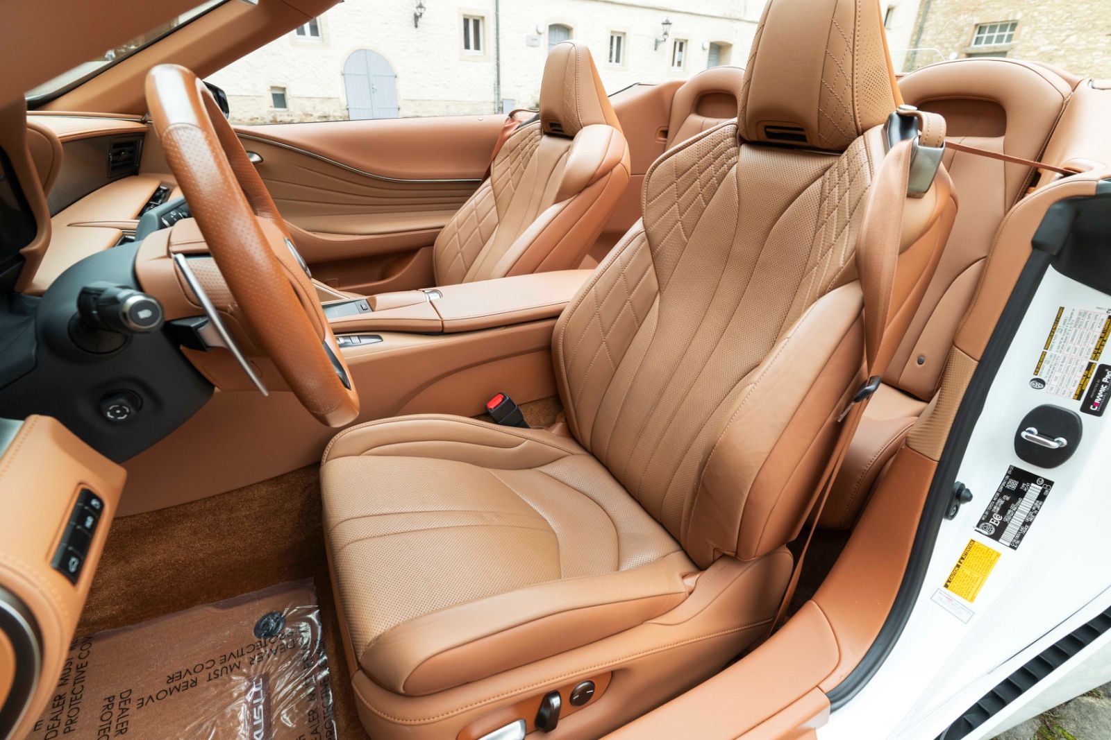 Fahrzeugabbildung Lexus LC 500 Cabrio HUD LED ACC ML TOTW KAM PCS RCTA