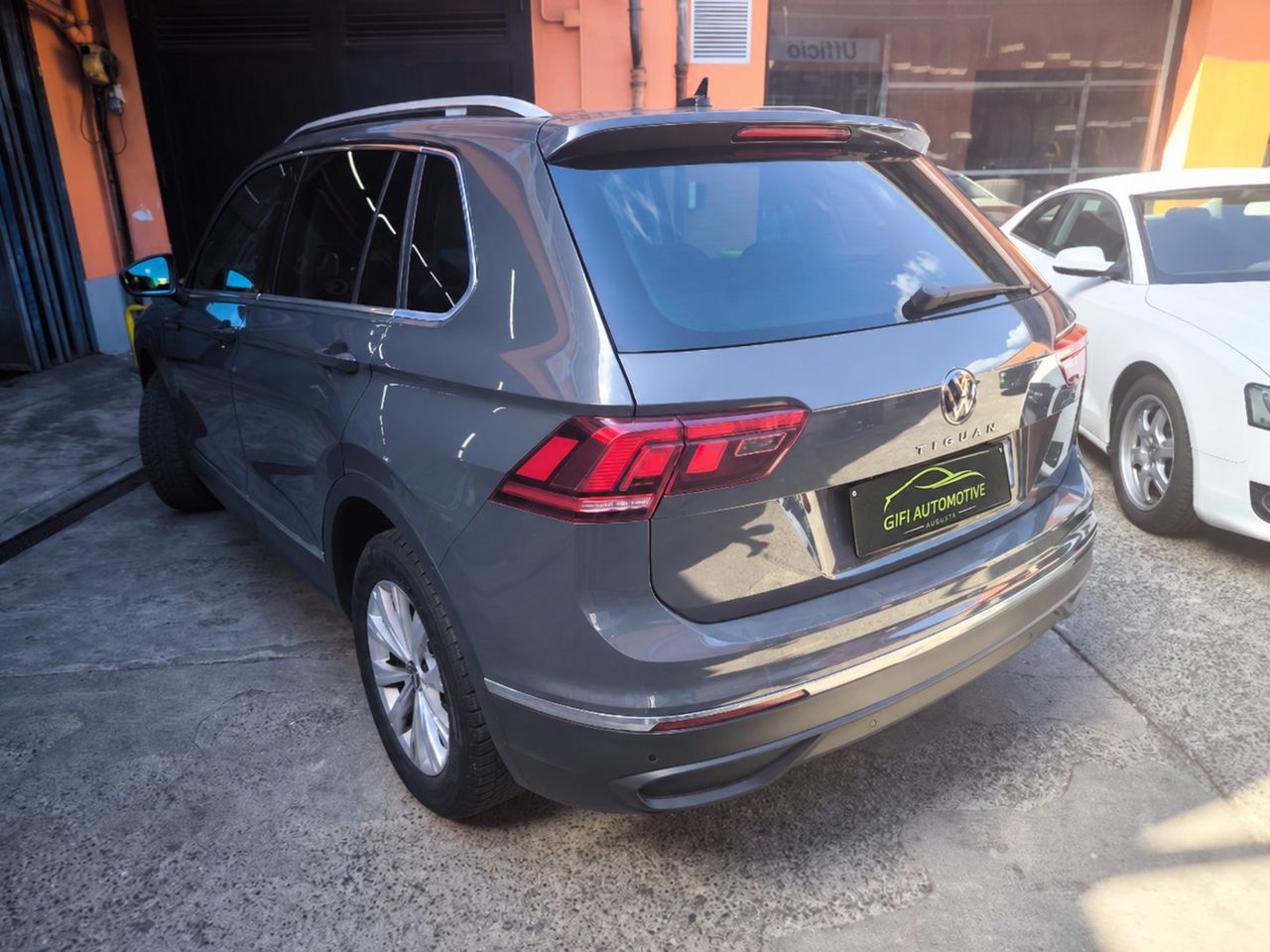Volkswagen Tiguan 2.0 TDI LIFE DSG imagem 3