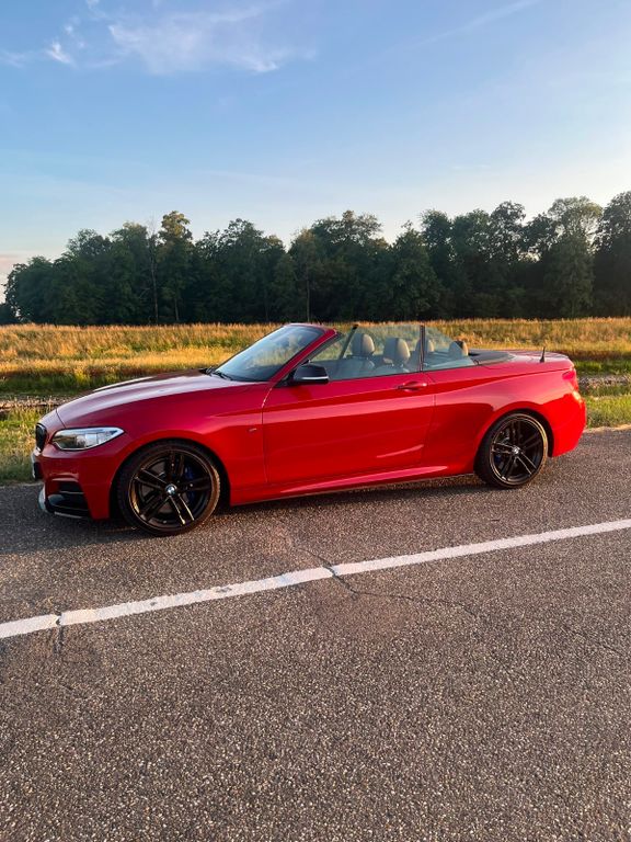 Image of BMW M235