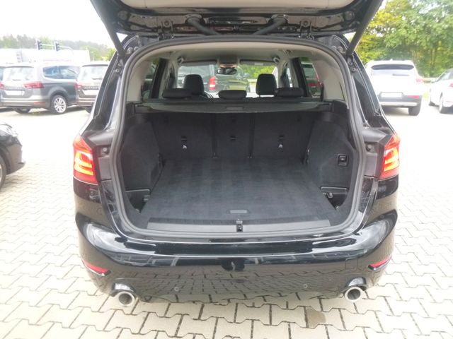 Fahrzeugabbildung BMW 220d Gran Tourer >AUT/NAV/LED/SHZ<