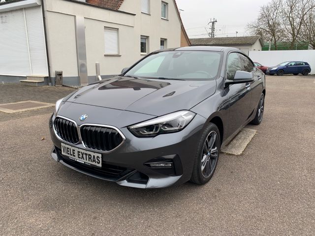 BMW 218i Gran Coupé Aut. Sport Line *Kamera*Navi*SHZ