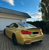 BMW M4  noOPF/HeadUp/Carbondach/deutsches Fahrzeug - BMW M4