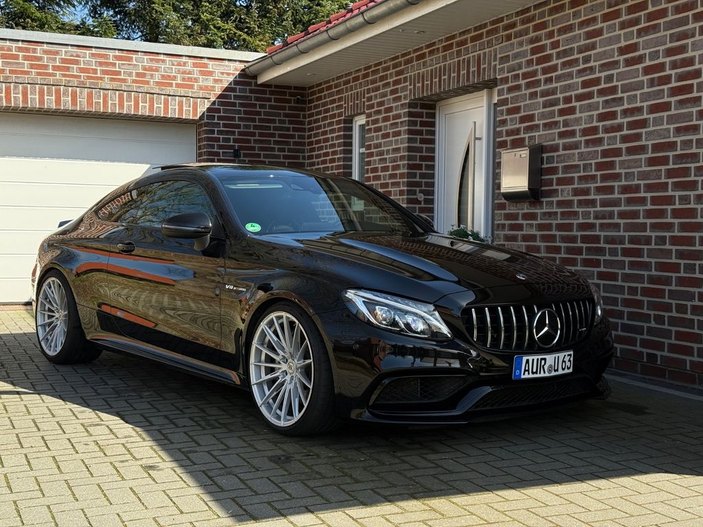 Mercedes-Benz C 63 AMG