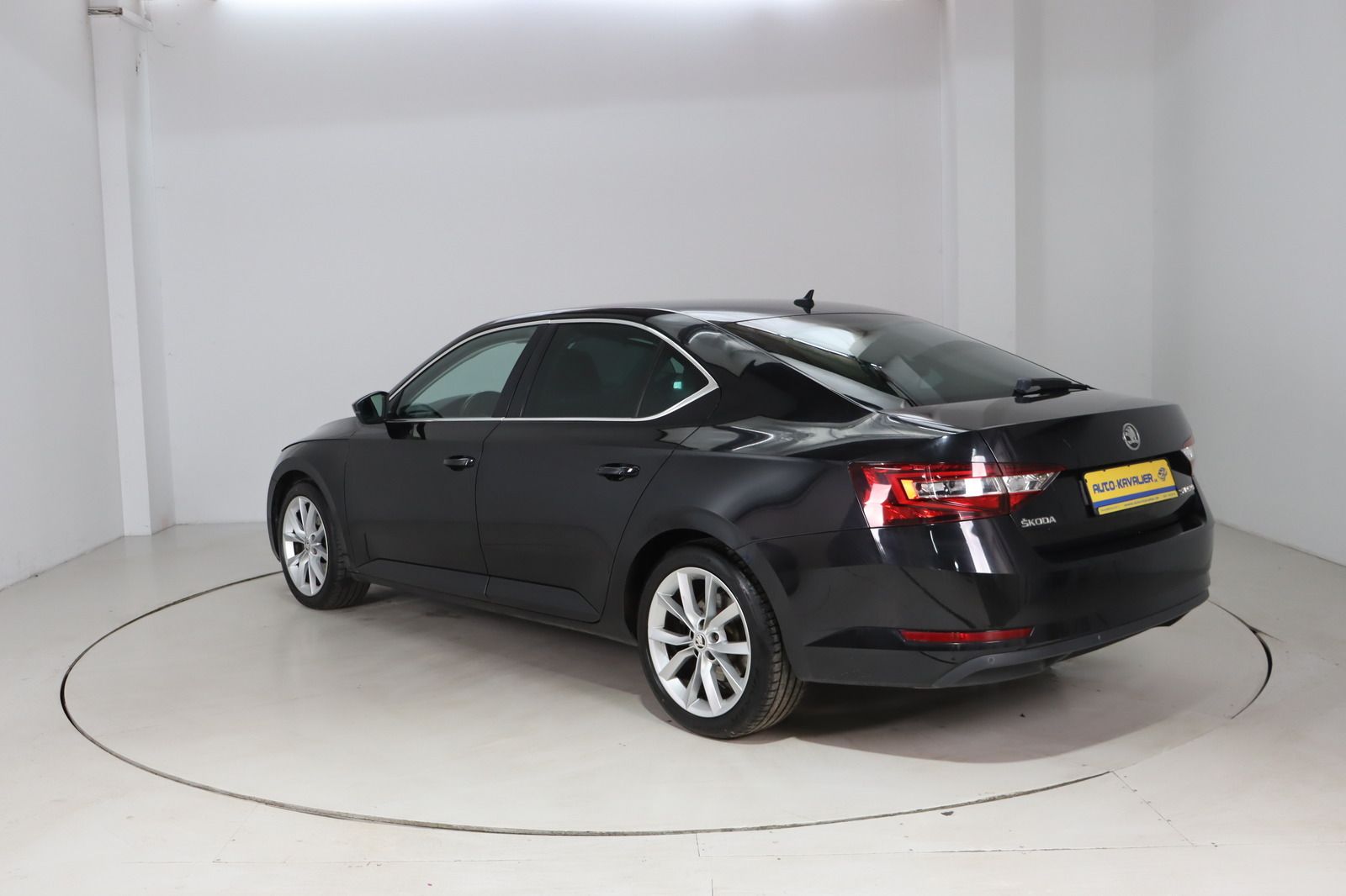 Fahrzeugabbildung SKODA Superb III Style 2.0 TDI DSG 1. Hand * Memory *