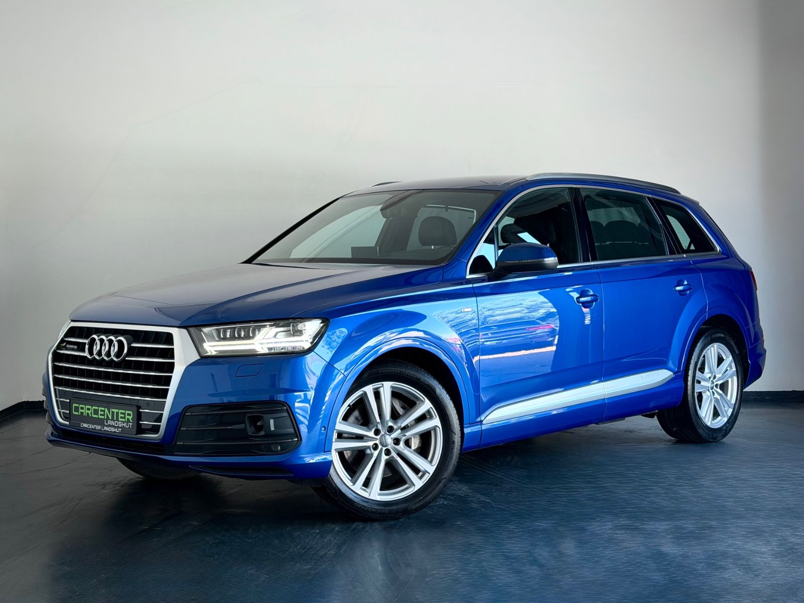 AUDI Q7 3.0 TDI QUATTRO 3x S-LINE 7-SITZER MATRIX/HUD
